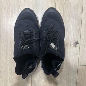 Nike Black Athletic Shoes